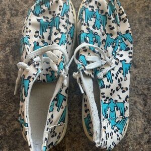 Casual Canvas Slip-On Sneakers in Teal & Cream